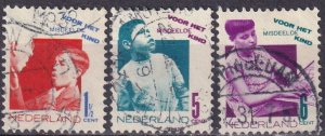 Netherlands #B50-2  F-VF Used CV $3.75 (Z4343)