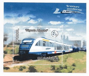 ROMANIA Sc 4627 NH SOUVENIR SHEET OF 2004 - MODERN TRAINS