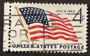 US #1132 Used F/VF 4c July 4 USA Flag 1959 [B39.2.3]