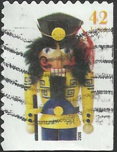 # 4363 USED SOLDIER NUT CRACKER