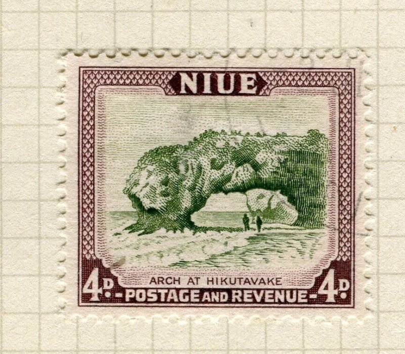 NIUE; Cook Islands issue 1950 early Pictorial issue fine used 4d. value