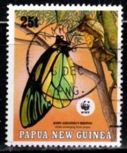 Papua New Guinea - #699 Butterfly - Used