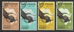 GUINEA SC # 305 - 8  USED