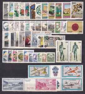 1981 - ITALY - YEAR COMPLETE SET SC#1450-1500 - MNH VF **