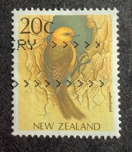 New Zealand 1988 Scott 921 used - 20c, native bird, Yellowhead