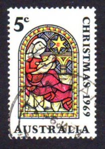 Australia 1969 Sc#466, SG#444 5c Church Window Christmas USED-Fine-NH.