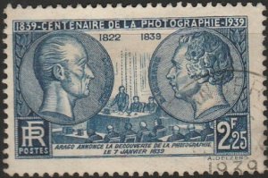 France, #374  Used From 1939,  CV-$7.00