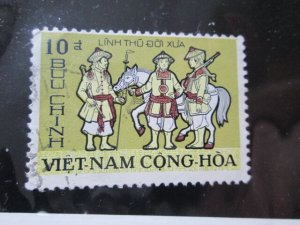 Vietnam (South) #433 used  2024 SCV = $0.30