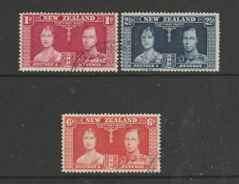 New Zealand 1937 Coronation FU SG 599/601