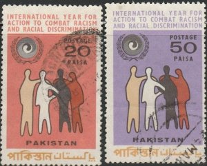 Pakistan, #302-303  Used From 1971