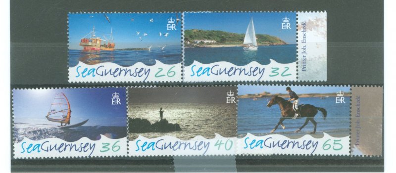 Guernsey #875-879  Single (Complete Set)
