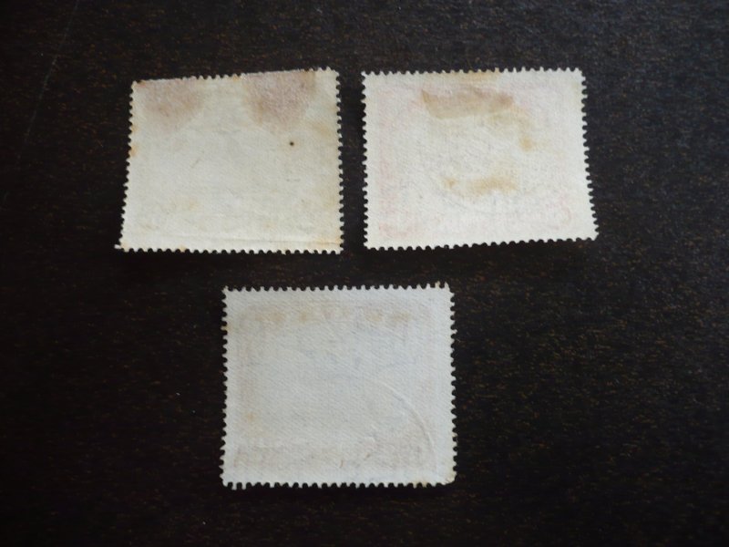 Stamps - Papua New Guinea - Scott# 60-62 - Used Part Set of 3 Stamps