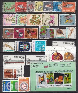SINGAPORE ^^^^^^#53//318  hinged  & used  collection  ( TOPICALS++)$@lar879singa
