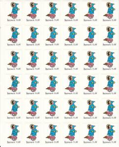 Denmark MNH Scott #1570 Sheet of 36 11k Man walking dog People in Winter