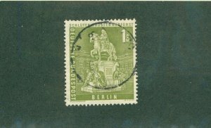 GERMANY- BERLIN 9N135 USED BIN$ 2.00