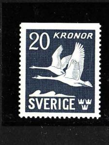 Sweden-Sc#C8-unused very lightly hinged-Flying Swans-Birds-1