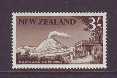 New Zealand Sc 349 1960 3/ volcano stamp NH