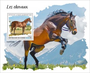 GUINEA - 2023 - Horses - Perf Souv Sheet - Mint Never Hinged