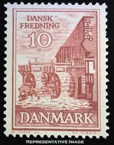 Denmark Scott 402 Mint never hinged.