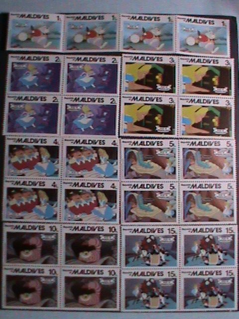 ​MALDIVE ISLANDS -1980 DISNEY CARTOON- ALICE IN WORDERLAND MNH-BLOCK VERY FINE
