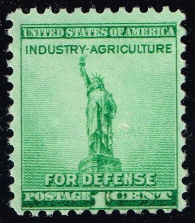 US #899 Statue of Liberty; Used (0.25)