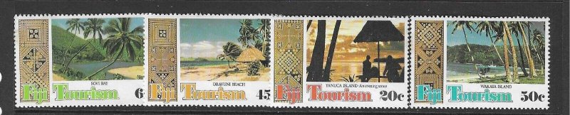 FIJI SG600/3 1980 TOURISM MNH