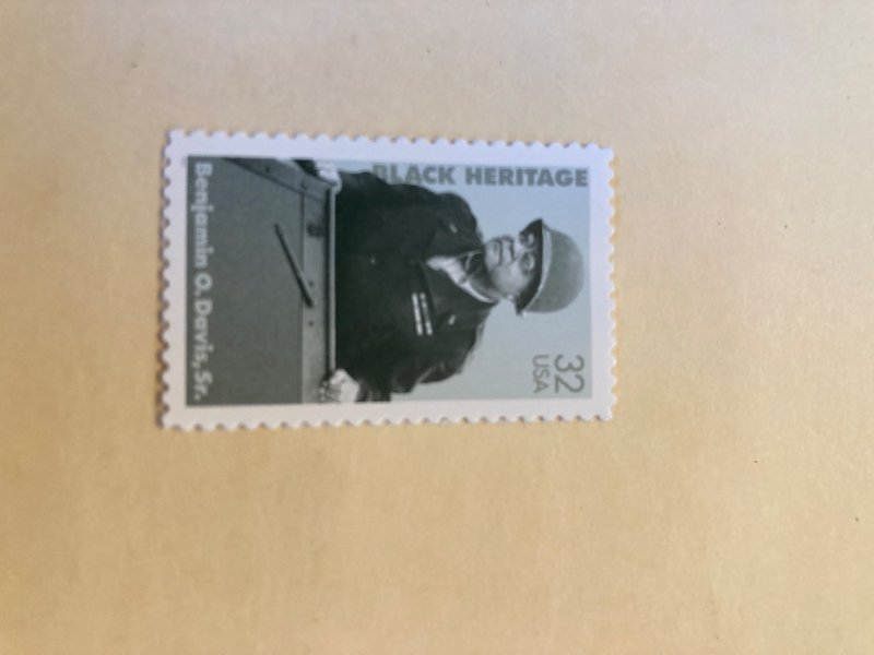 Three mint stamps 3121,3167 &3174