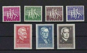 BELGIUM 1955 ANTI TB  MOUNTED MINT SET CAT £100   REF R 2819