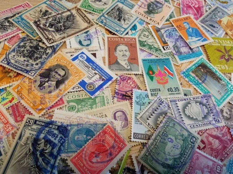 Costa Rica 220 used different old postage stamps ✨Very good value