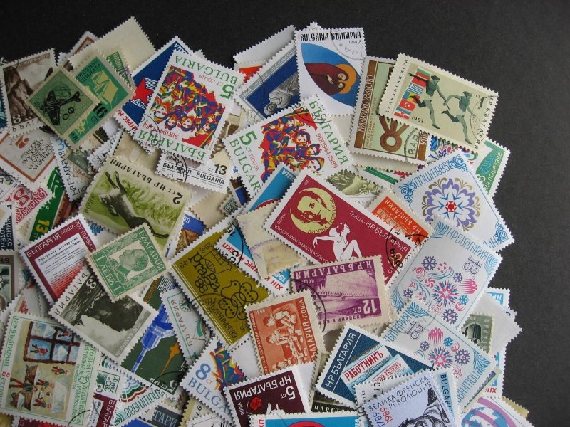 Bulgaria mixture (duplicates,mixed cond) about 500 quite topical check them out! 