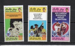 Brunei 433-435 MNH