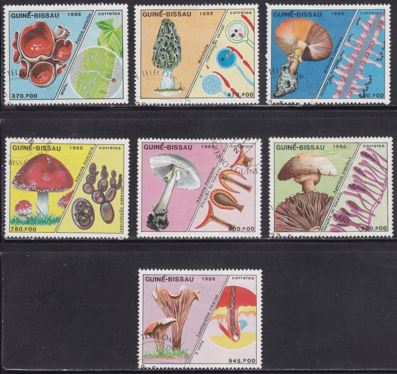Guinea-Bissau 765-771  Mushrooms Set 1988