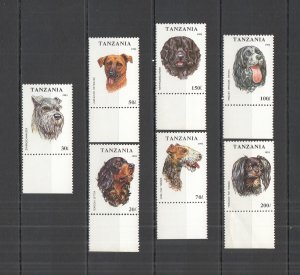 A0195 1993 TANZANIA FAUNA DOMESTIC ANIMALS DOGS 1SET MNH