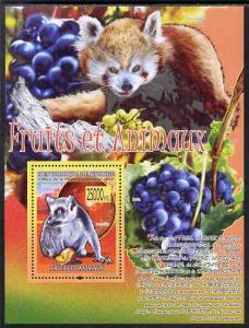 Guinea - Conakry 2009 Animals and Fruits #2 perf s/sheet ...