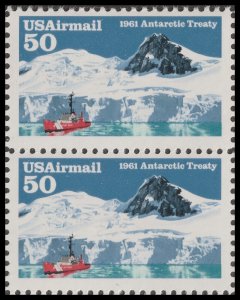US C130 Airmail Antarctic Treaty 50c vert pair MNH 1991