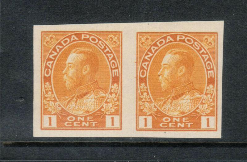 Canada #136 Very Fine Never Hinged Pair