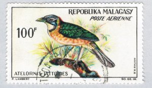 Malagasy C73 Used Bird 1963 (BP6152)