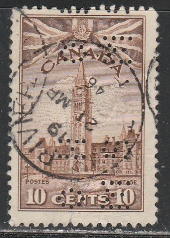 Canada   O257  (O)    1942   (Perforé OHMS)