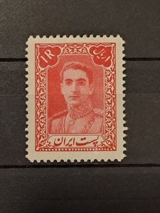 Iran/Persia Shah 1942 1 Rial Scott# 890 MH