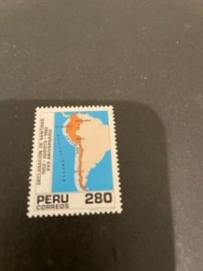 Peru sc 786 MNH