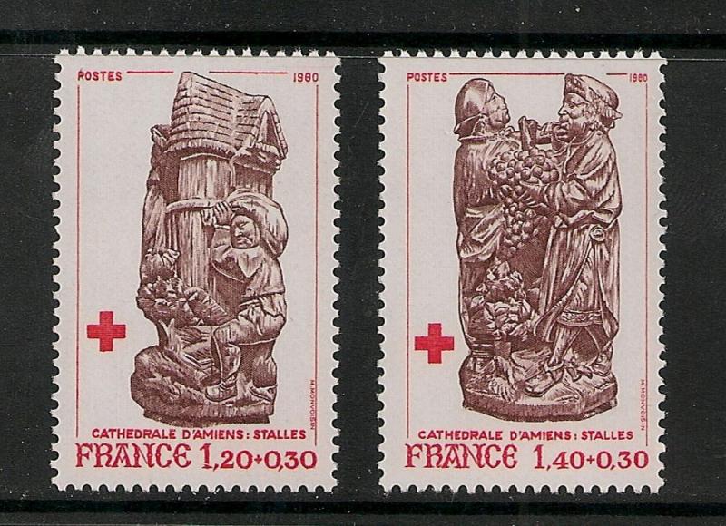 France Scott B530-B531 MNH Set - Amiens Cathedral (1980)
