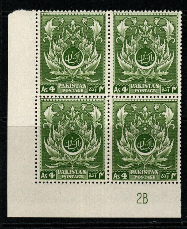 PAKISTAN SG58 1951 4a GREEN BLOCK OF 4 MNH