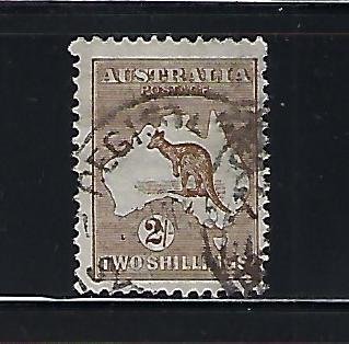 AUSTRALIA SCOTT #11 -1913 KANGAROO WMK 8 - 2SH (BROWN) -USED