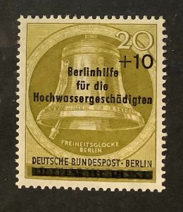 Germany Berlin 1956 Scott 9NB17 MH- 20+10pf, Liberty Bell, aid for flood victims