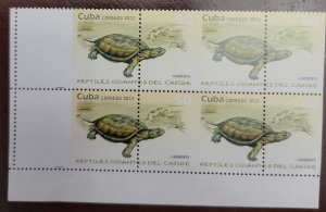 O) 2013 CUBA,  ERROR PERFORATION,  PREHISTORIC ANIMALS - GIGANT REPTILES OF THE