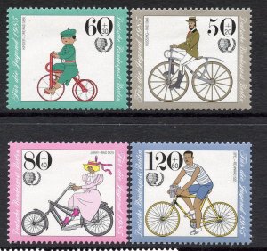 Berlin # 9NB223-6, Mint Never Hinge.