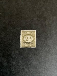 Stamps Madeira Scott P1 never hinged