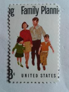 SCOTT # 1455 EFO AMAZING MIS-PERF GEM FAMILY PLANNING ISSUE  1972