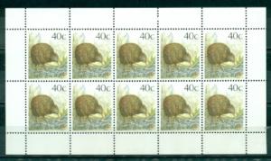 New Zealand #923 Mint VF NH  Scott $6.50  Pane of 10