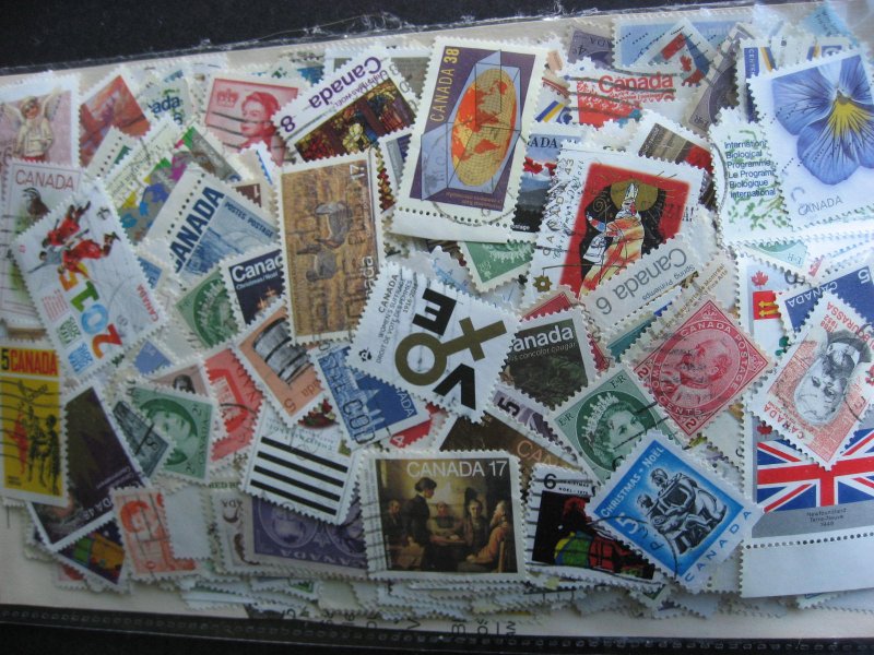 Canada colossal mixture (duplicates,mixed cond) 10,000 35% comems, 65% defins